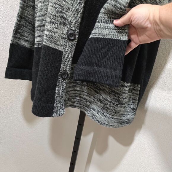 Cardigan Sweater Womens Large Petite Black Gray Colorblock Patch Lagenlook Knit - Picture 3 of 7